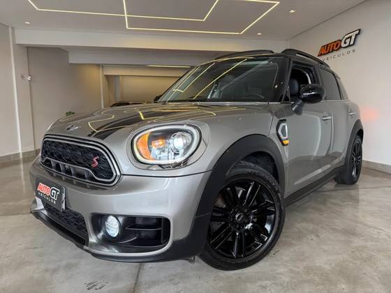 MINI COUNTRYMAN 2.0 16V TWINPOWER TURBO GASOLINA COOPER S STEPTRONIC