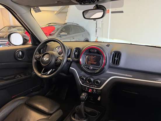 MINI-COUNTRYMAN-2017