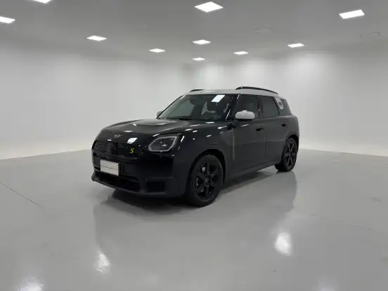 MINI-COUNTRYMAN-2024