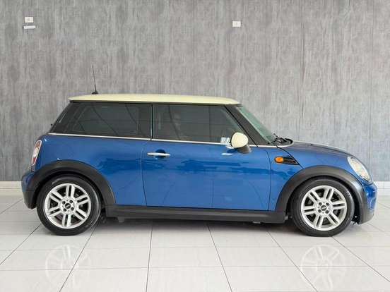 MINI-ONE-2013