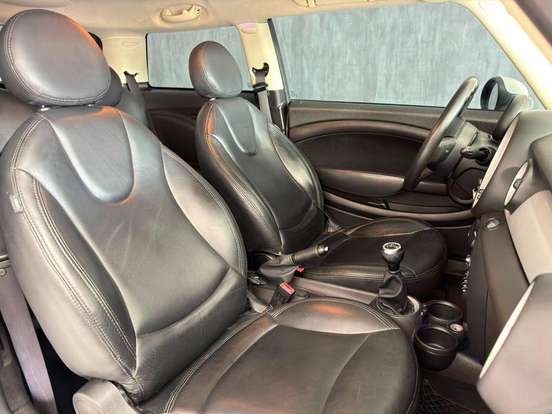 MINI-ONE-1.6 16V GASOLINA 2P MANUAL MINI-ONE-2013