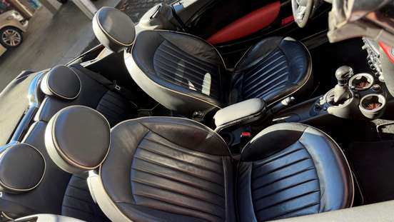 MINI-COOPER-2010