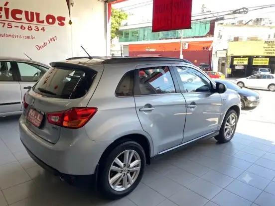 MITSUBISHI-ASX-2012