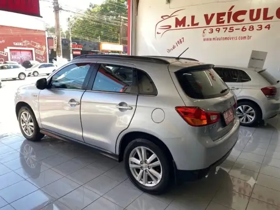 MITSUBISHI-ASX-2012