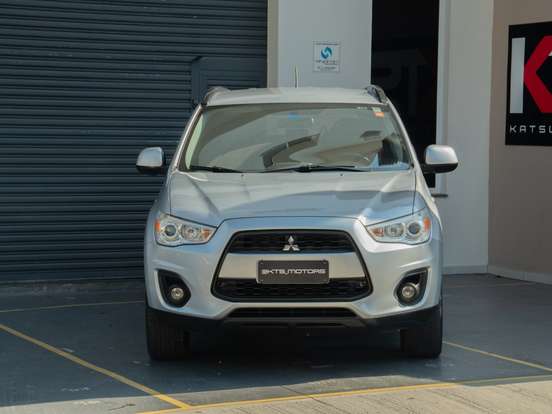MITSUBISHI-ASX-2016