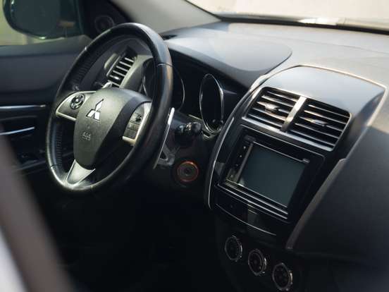 MITSUBISHI-ASX-2016