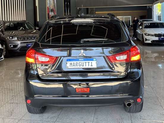MITSUBISHI-ASX-2015