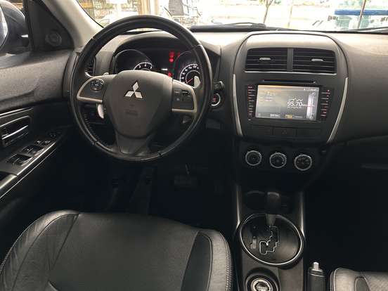 MITSUBISHI-ASX-2014