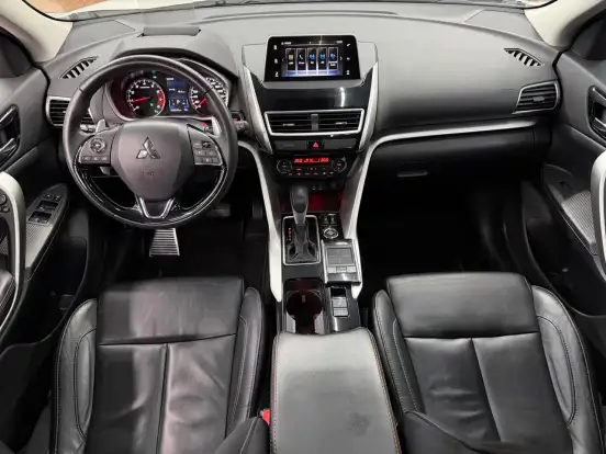 MITSUBISHI-ECLIPSE CROSS-2020