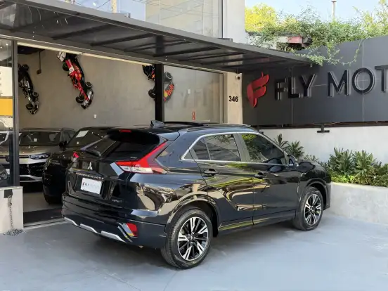 MITSUBISHI-ECLIPSE CROSS-1.5 MIVEC TURBO GASOLINA HPE-S S-AWC CVT MITSUBISHI-ECLIPSE CROSS-2024