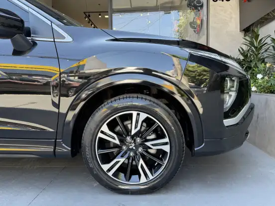 MITSUBISHI-ECLIPSE CROSS-1.5 MIVEC TURBO GASOLINA HPE-S S-AWC CVT MITSUBISHI-ECLIPSE CROSS-2024