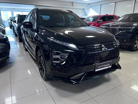 MITSUBISHI ECLIPSE CROSS 1.5 MIVEC TURBO GASOLINA HPE BLACK CVT