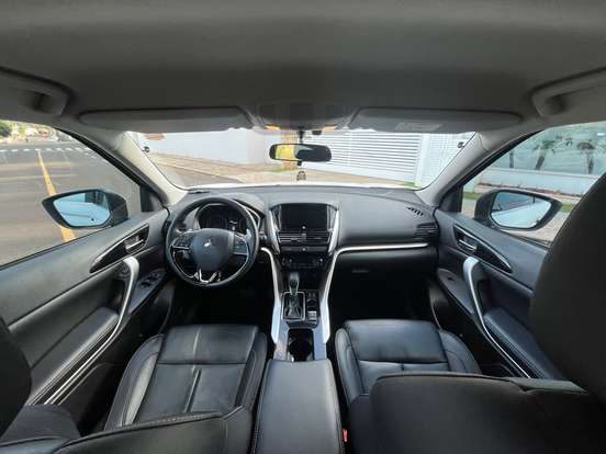 MITSUBISHI-ECLIPSE CROSS-1.5 MIVEC TURBO GASOLINA HPE CVT MITSUBISHI-ECLIPSE CROSS-2023