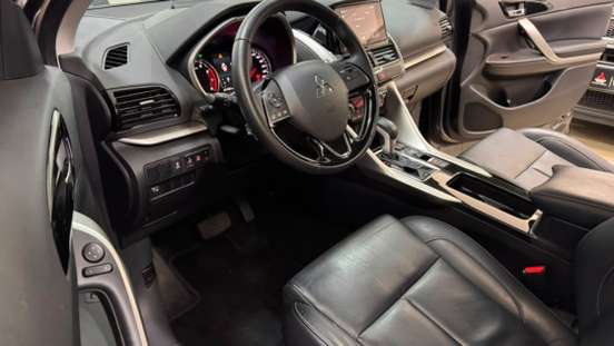 MITSUBISHI-ECLIPSE CROSS-1.5 MIVEC TURBO GASOLINA HPE CVT MITSUBISHI-ECLIPSE CROSS-2024