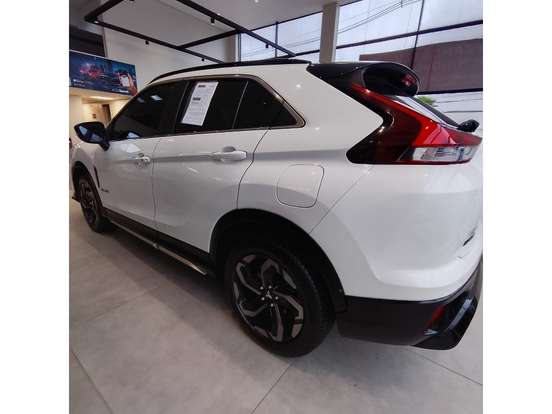 MITSUBISHI-ECLIPSE CROSS-1.5 MIVEC TURBO GASOLINA HPE-S BLACK S-AWC CVT MITSUBISHI-ECLIPSE CROSS-2025