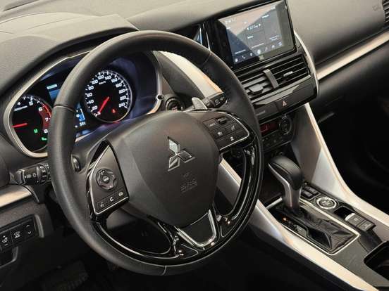 MITSUBISHI-ECLIPSE CROSS-1.5 MIVEC TURBO GASOLINA HPE-S S-AWC CVT MITSUBISHI-ECLIPSE CROSS-2024