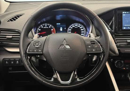 MITSUBISHI-ECLIPSE CROSS-2024
