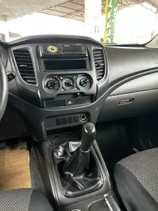 MITSUBISHI-L200 TRITON-2020