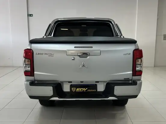 MITSUBISHI-L200 TRITON-2.4 16V TURBO DIESEL SPORT HPE CD 4P 4X4 AUTOMÁTICO MITSUBISHI-L200 TRITON-2022