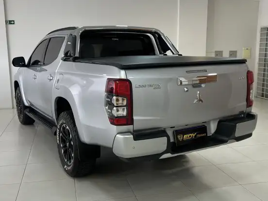 MITSUBISHI-L200 TRITON-2.4 16V TURBO DIESEL SPORT HPE CD 4P 4X4 AUTOMÁTICO MITSUBISHI-L200 TRITON-2022