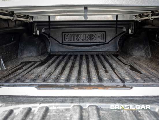 MITSUBISHI-L200 TRITON-2022