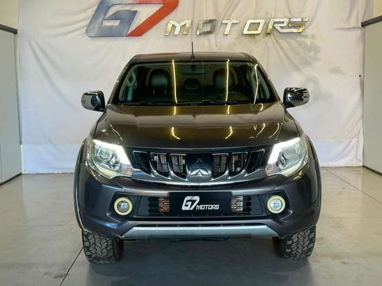 MITSUBISHI-L200 TRITON-2017