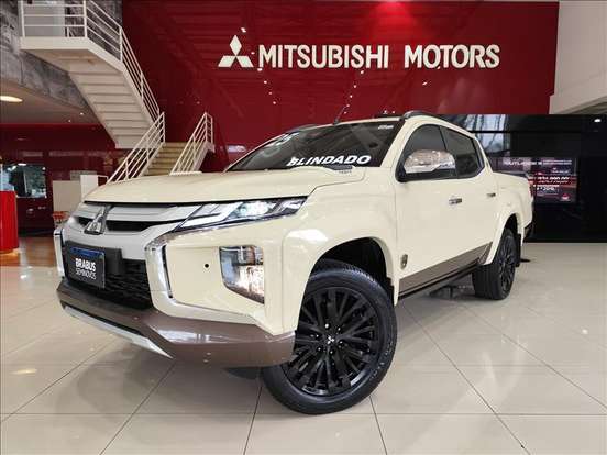 MITSUBISHI-L200 TRITON-2.4 16V TURBO DIESEL SPORT HPE-S TERRA CD 4P 4X4 AUTOMÁTICO MITSUBISHI-L200 TRITON-2024
