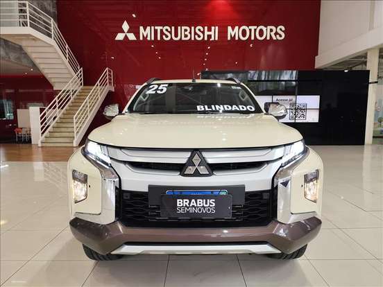 MITSUBISHI-L200 TRITON-2.4 16V TURBO DIESEL SPORT HPE-S TERRA CD 4P 4X4 AUTOMÁTICO MITSUBISHI-L200 TRITON-2024