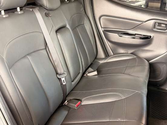 MITSUBISHI-L200 TRITON-2.4 16V TURBO DIESEL SPORT OUTDOOR GLS CD 4P 4X4 AUTOMÁTICO MITSUBISHI-L200 TRITON-2024