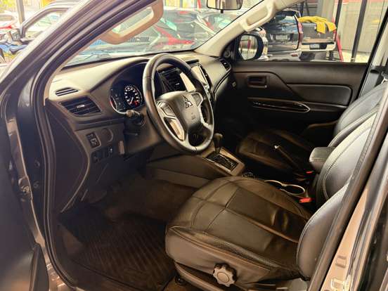 MITSUBISHI-L200 TRITON-2.4 16V TURBO DIESEL SPORT OUTDOOR GLS CD 4P 4X4 AUTOMÁTICO MITSUBISHI-L200 TRITON-2024