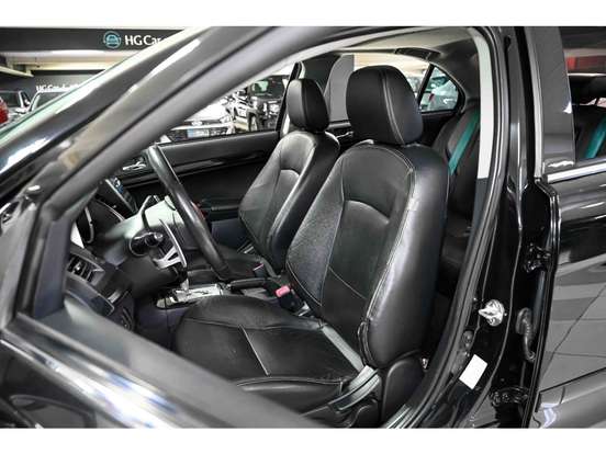 MITSUBISHI-LANCER-2013