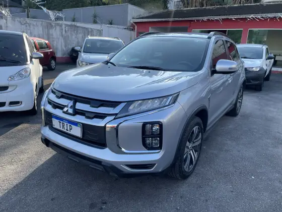 MITSUBISHI OUTLANDER 2.0 MIVEC GASOLINA HPE AUTOMÁTICO