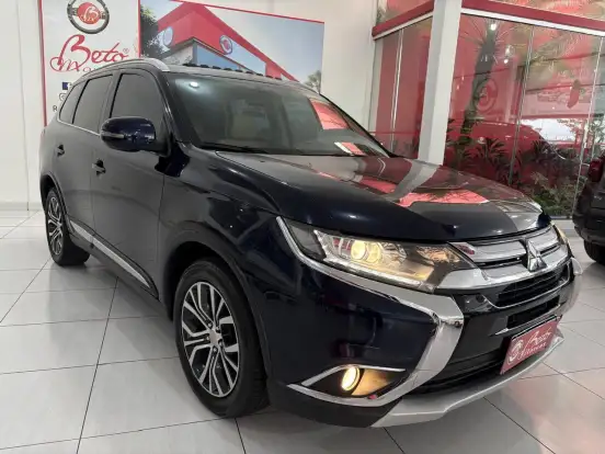 MITSUBISHI-OUTLANDER-2.2 4X4 16V DIESEL 4P AUTOMÁTICO MITSUBISHI-OUTLANDER-2016