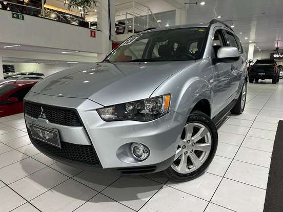 MITSUBISHI-OUTLANDER-2.0 16V GASOLINA 4P AUTOMÁTICO MITSUBISHI-OUTLANDER-2013