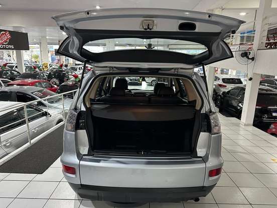 MITSUBISHI-OUTLANDER-2.0 16V GASOLINA 4P AUTOMÁTICO MITSUBISHI-OUTLANDER-2013