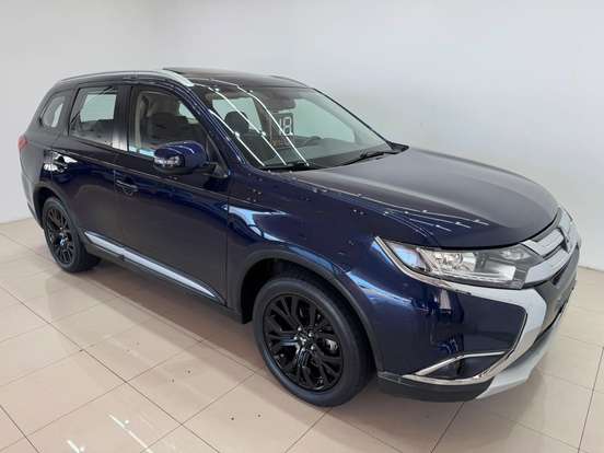 MITSUBISHI-OUTLANDER-2017