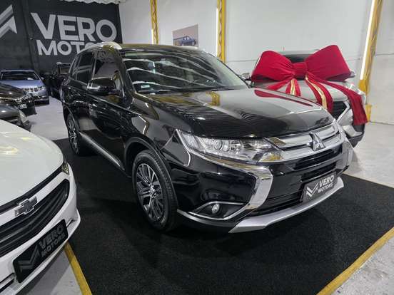 MITSUBISHI-OUTLANDER-2.0 16V GASOLINA 4P AUTOMÁTICO MITSUBISHI-OUTLANDER-2018