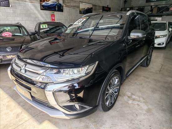 MITSUBISHI-OUTLANDER-2017