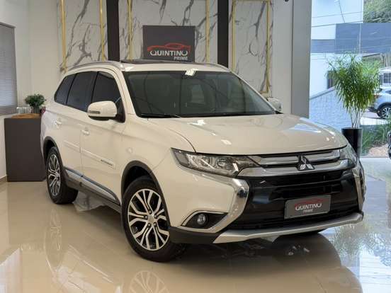 MITSUBISHI-OUTLANDER-2.0 COMFORT 16V GASOLINA 4P AUTOMÁTICO MITSUBISHI-OUTLANDER-2017