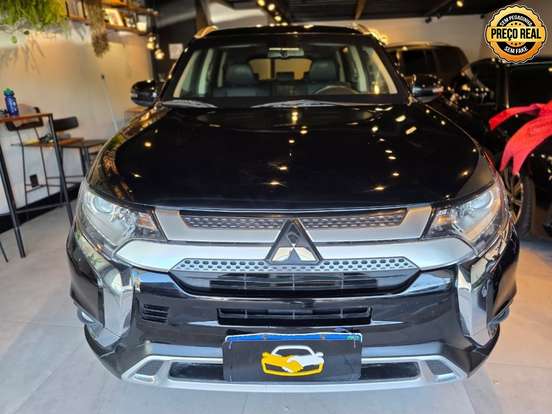 MITSUBISHI-OUTLANDER-2.0 MIVEC GASOLINA HPE AUTOMÁTICO MITSUBISHI-OUTLANDER-2018