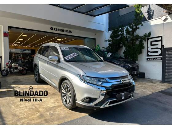 MITSUBISHI OUTLANDER 2.0 MIVEC GASOLINA HPE AUTOMÁTICO