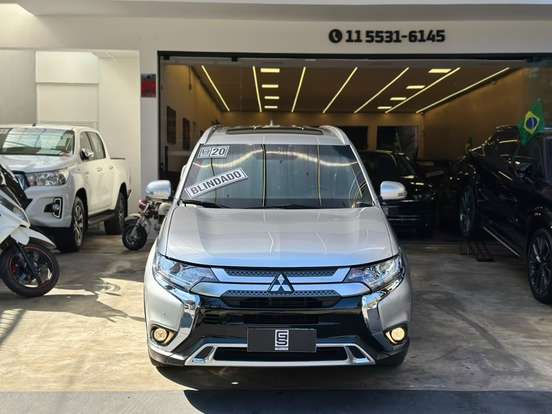 MITSUBISHI-OUTLANDER-2019