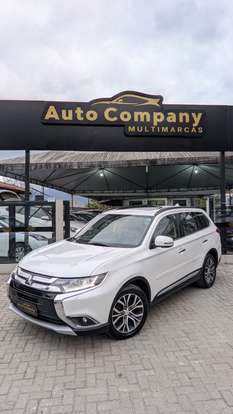 MITSUBISHI-OUTLANDER-2015
