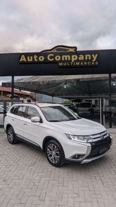 MITSUBISHI-OUTLANDER-2015