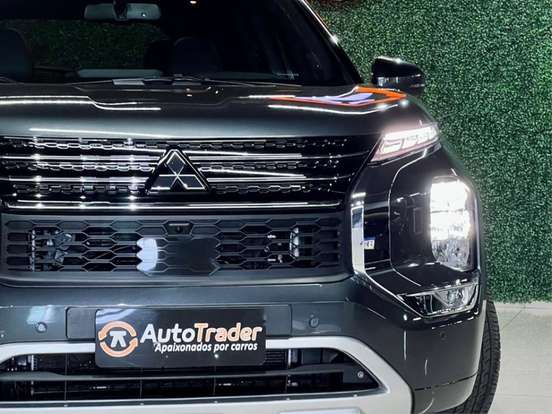 MITSUBISHI-OUTLANDER-2.4 PHEV SIGNATURE S-AWC DHT MITSUBISHI-OUTLANDER-2025