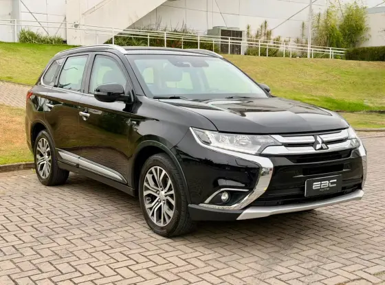 MITSUBISHI OUTLANDER 3.0 GT 4X4 V6 24V GASOLINA 4P AUTOMÁTICO
