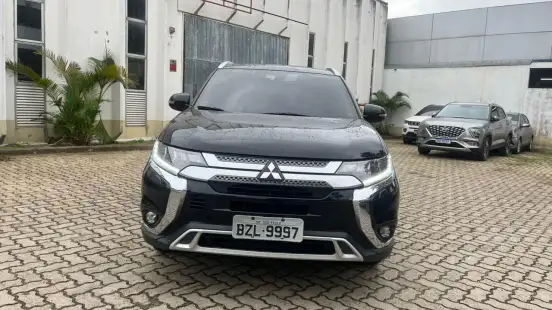 MITSUBISHI-OUTLANDER-3.0 MIVEC V6 GASOLINA HPE-S AWD AUTOMÁTICO MITSUBISHI-OUTLANDER-2019