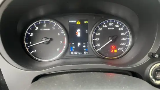MITSUBISHI-OUTLANDER-2019