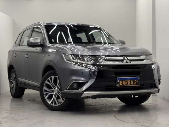 MITSUBISHI-OUTLANDER-2017
