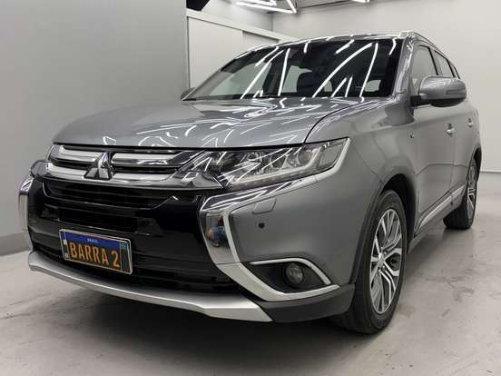 MITSUBISHI-OUTLANDER-2017